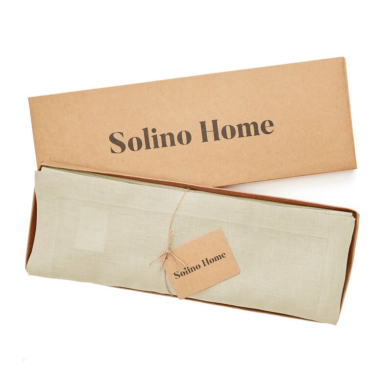Solino Home Fete 100% Linen Placemats &ndash; Set of 4, 14 x 19 in, Machine Washable, Holiday and Everyday Dining