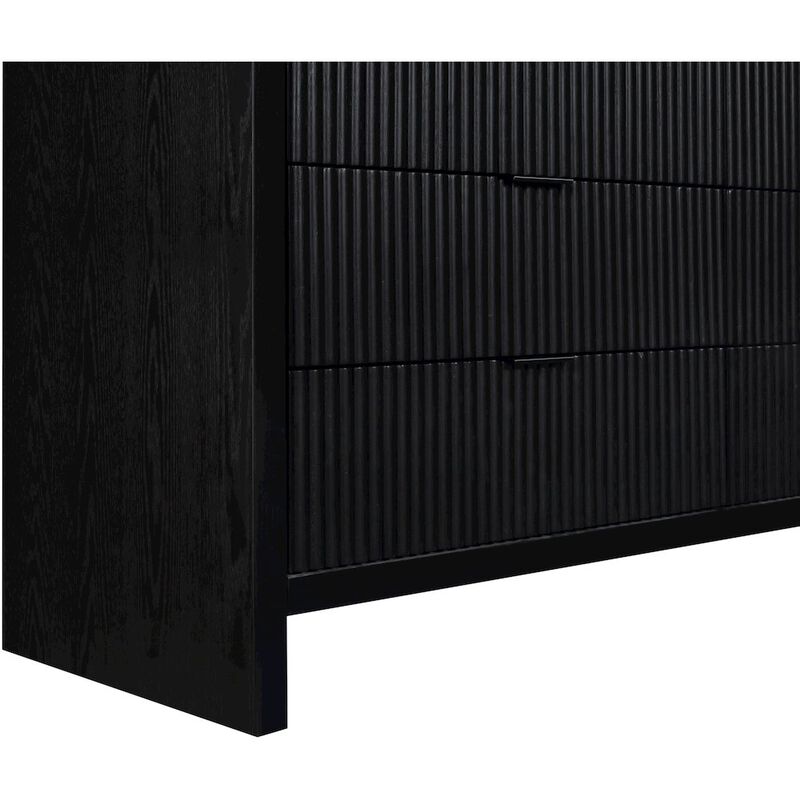 Meridian Furniture Fairfax Black Dresser