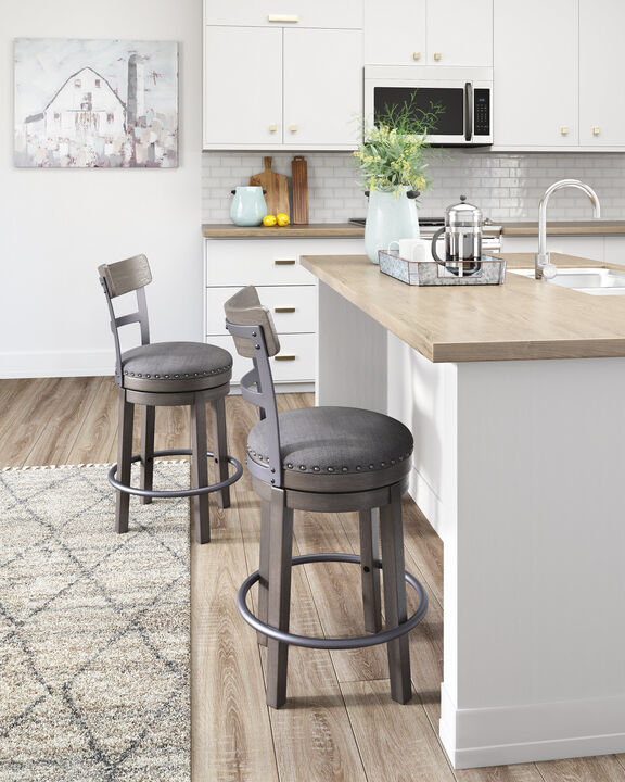 Caitbrook Bar Height Swivel Bar Stool