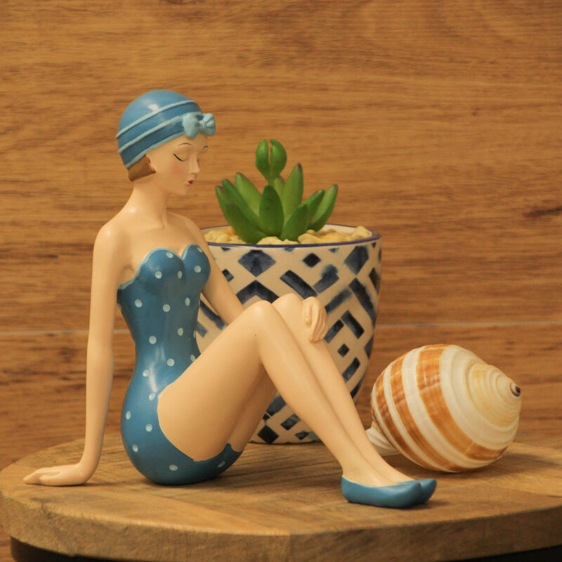 Vintage Bathing Beauty Statue, 8" Long - Elegance of Bygone Beach Era image number 5