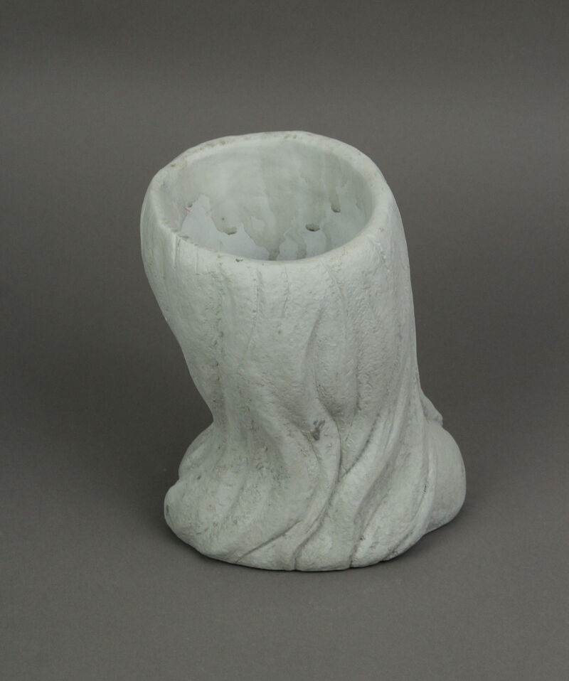 Long-Haired Maiden Cast Polyresin Head Planter Pot 8 Inches High image number 2
