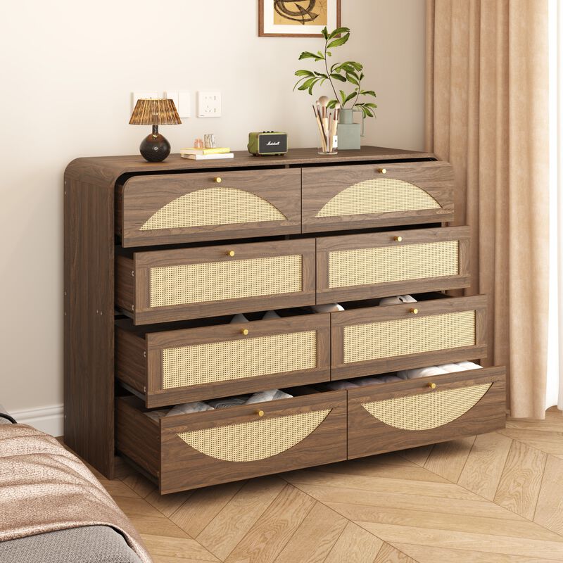 Junvig 8‑Drawer Dresser image number 3