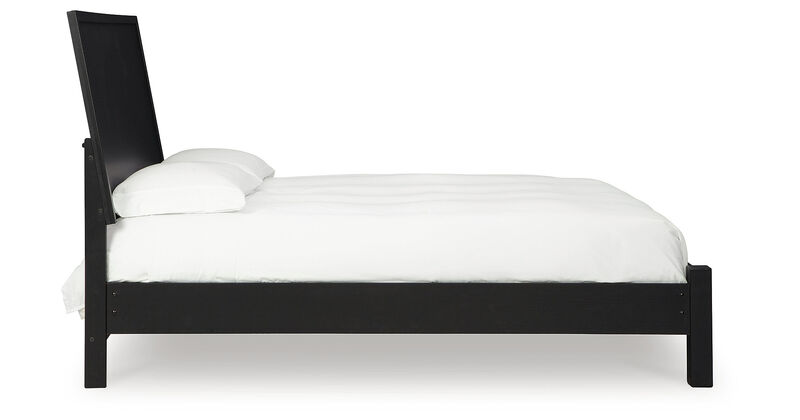 Danziar King Panel Bed