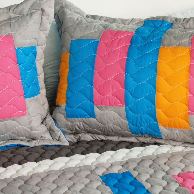 3 Piece Vermicelli Quilted Patchwork Quilt Set Creative Life Collection image number 2