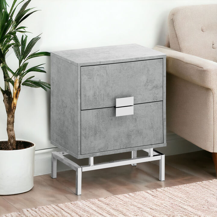Elegant Metal Accent Table &ndash; Sleek Modern Side Table with Polished Finish