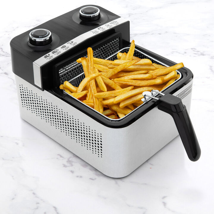 Brentwood Select 3.4 Quart Rapid Electric Air Fryer in Stainless Steel