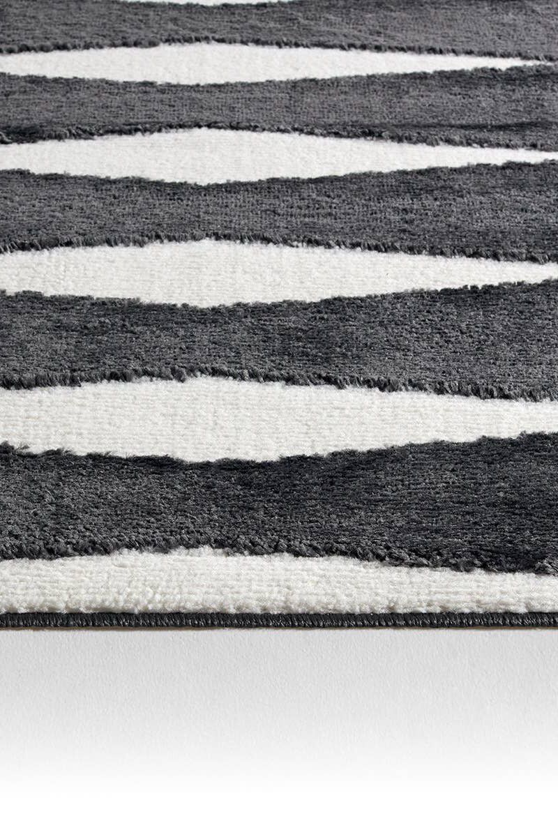 Calix Apyre White Alyssum 8'10" x 12' Rug by Nikki Chu x Jaipur Living image number 5