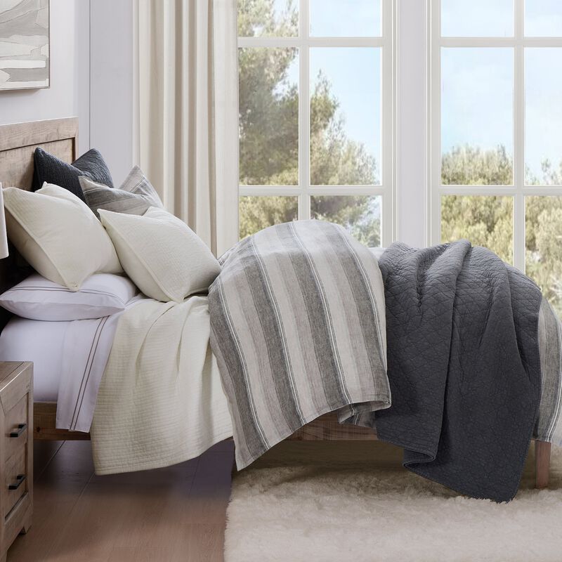 French Flax Linen King Variegated Stripe Duvet Cover Set in Charcoal image number 2