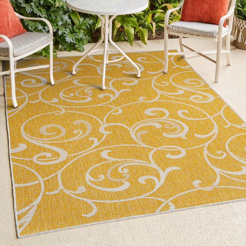 Maribel Traditional Classic All-Over Scroll Indoor/Outdoor Area Rug