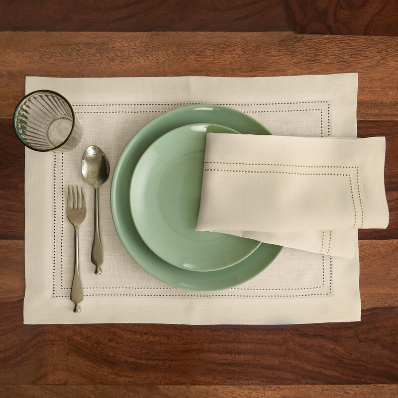 Solino Home Linen Double Hemstitch 100% Linen Dinner Napkins &ndash; Set of 4, 20 x 20 in, Machine Washable, Holiday and Everyday Dining