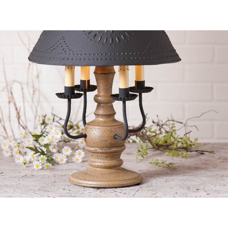 Cedar Creek Lamp In Americana Pearwood With Shade image number 2