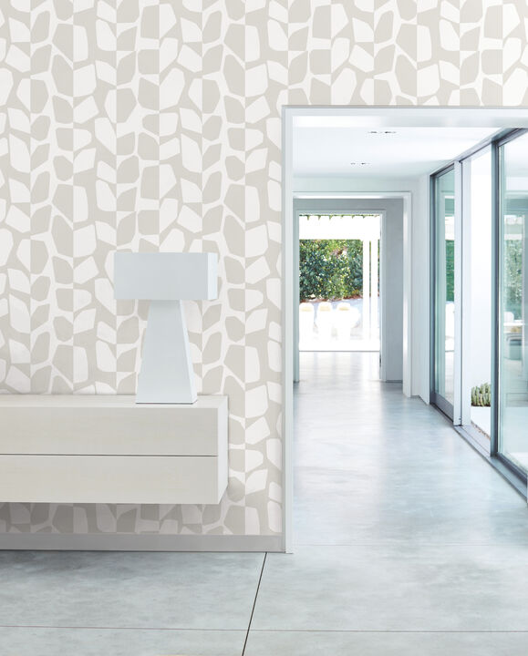 Primitive Vines White & Cream Wallpaper