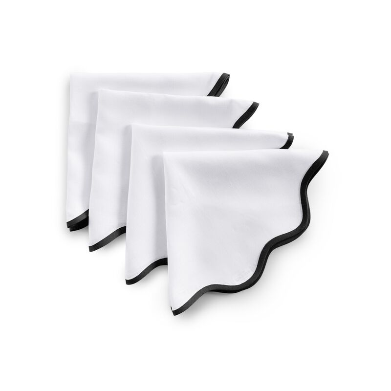 Solino Home 100% Pure Linen Dinner Napkins 20 Inch Round Set of 4 - Giselle Scallop Edge