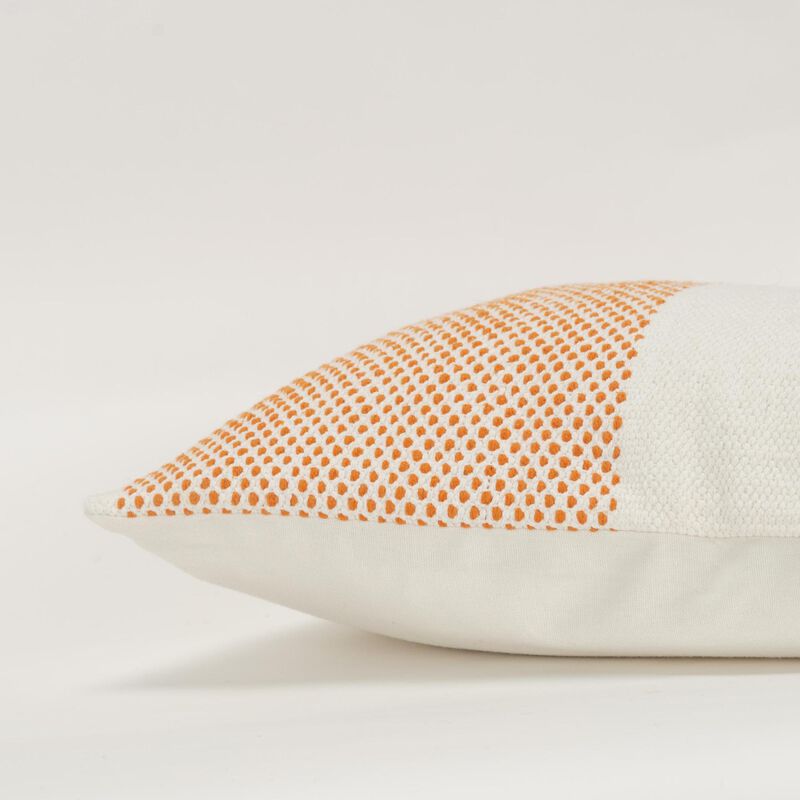 T21544 Pillow