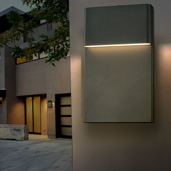 1-Light H15 in Modern Simple Square 13W Integrated LED Outdoor Wall Sconce with Dusk to Dawn Sensor in Matte Black for Porch Patio