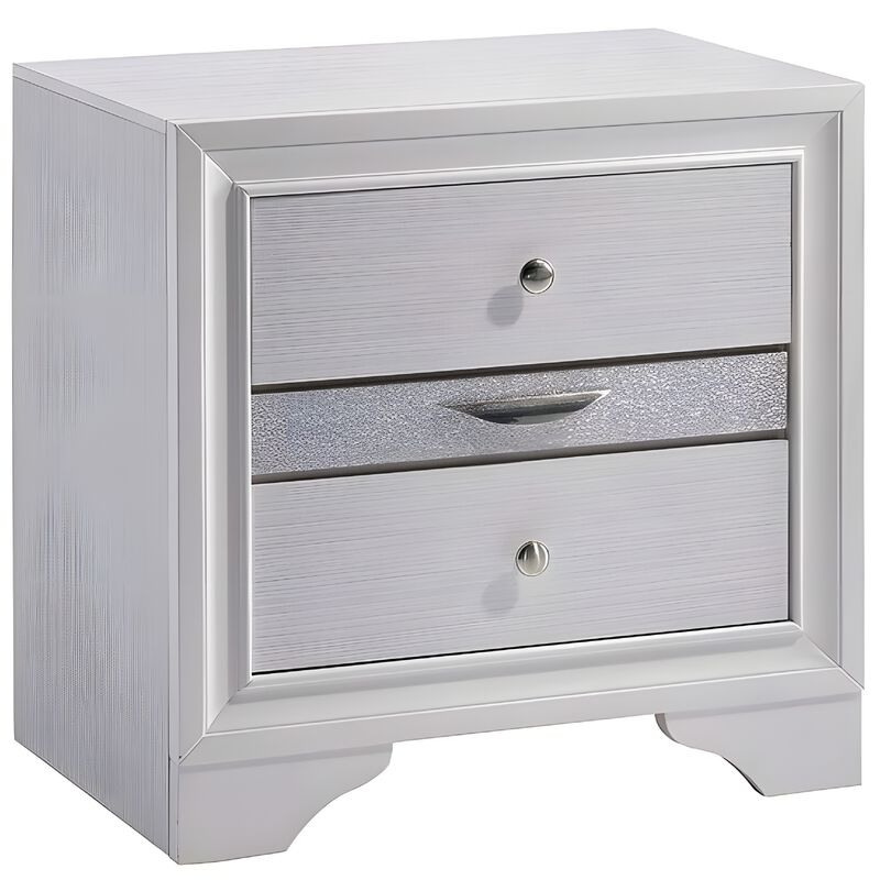 Cevy 4pc Queen Bedroom Set with Dresser, Silver Accents, White Wood image number 4