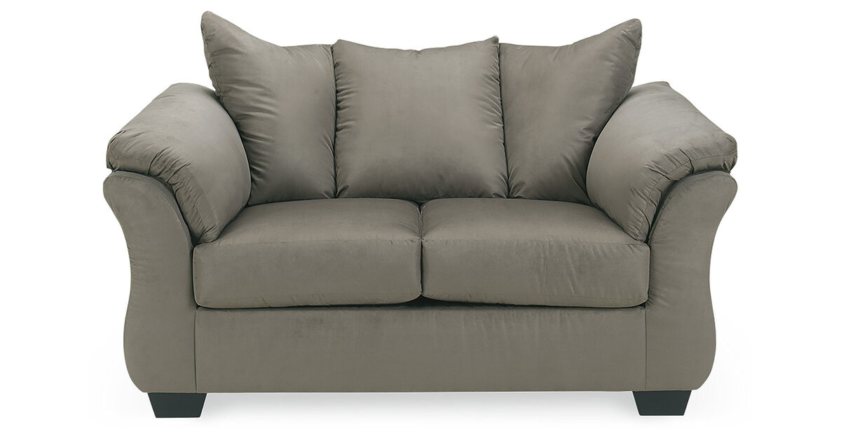 Darcy Loveseat