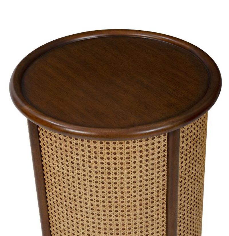 Izzy End Table image number 1