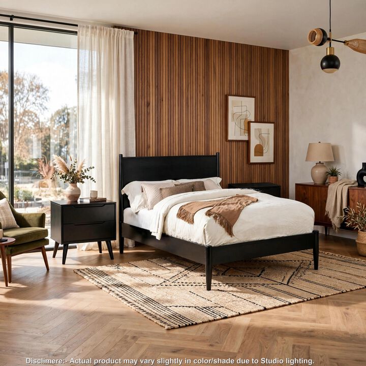 3pc Bedroom Set, 2 Nightstands