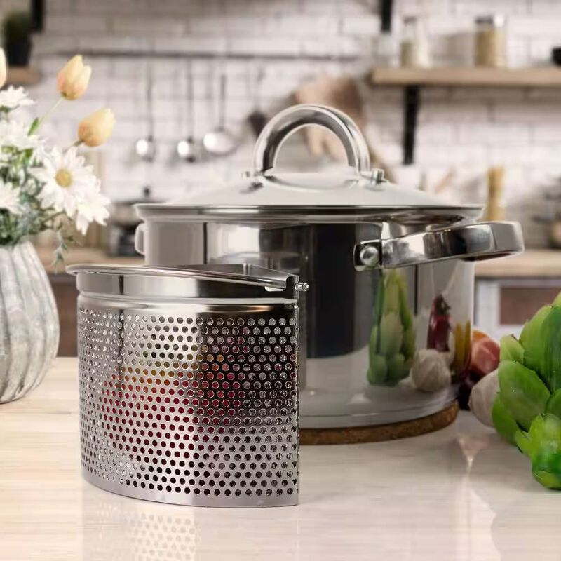 4-Quart Stainless Steel Dutch Oven with Lid and 3-Section Dividers for Easy Cooking