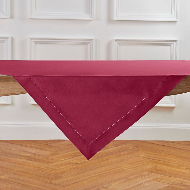 Solino Home Fete 100% Linen Tablecloth &ndash; Handcrafted, Machine Washable, Perfect for Holiday and Everyday Dining