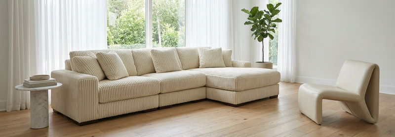 Lindyn Ivory 3-Piece Sectional image number 1