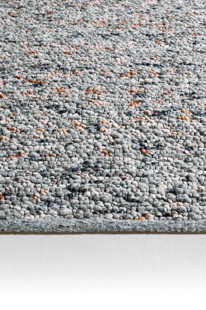 Quiet Time Hadren Falcon 9' x 12' Rug image number 5