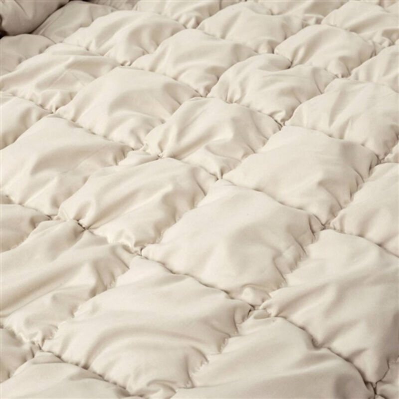 2-Piece Lightweight Puff Comforter Set – Soft Texture Bedding for Year-Round Use