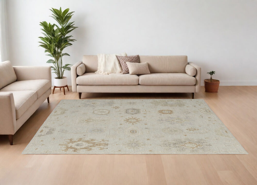 HomeRoots Wool Floral Hand Knotted Area Rug