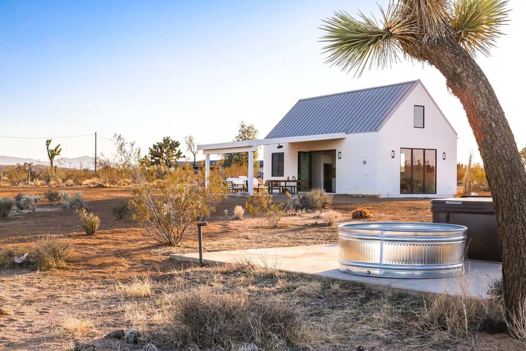 Blade Exterior Wall Sconce