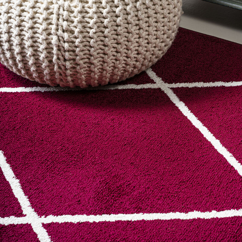 Cole Minimalist Diamond Trellis Round Area Rug