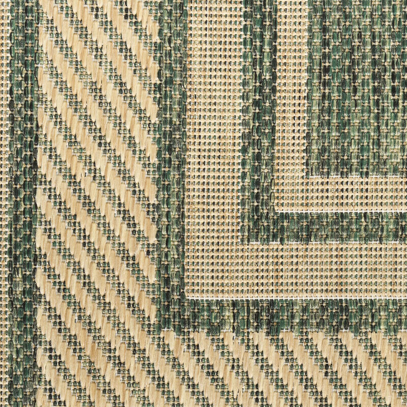 HomeRoots Geometric Indoor Outdoor Area Rug image number 5