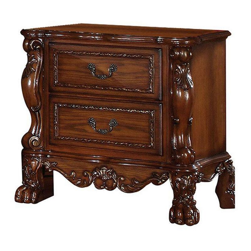Queen Size Bedroom Set, Traditional Carved Wood Design, Brown Finish, 4-Piece Set with Bed, Nightstands and Dresser image number 4