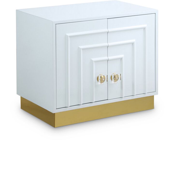 Meridian Furniture Cosmopolitan White Lacquer Side Table