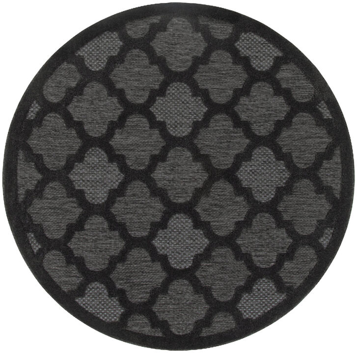 HomeRoots Round Trellis Indoor Outdoor Area Rug