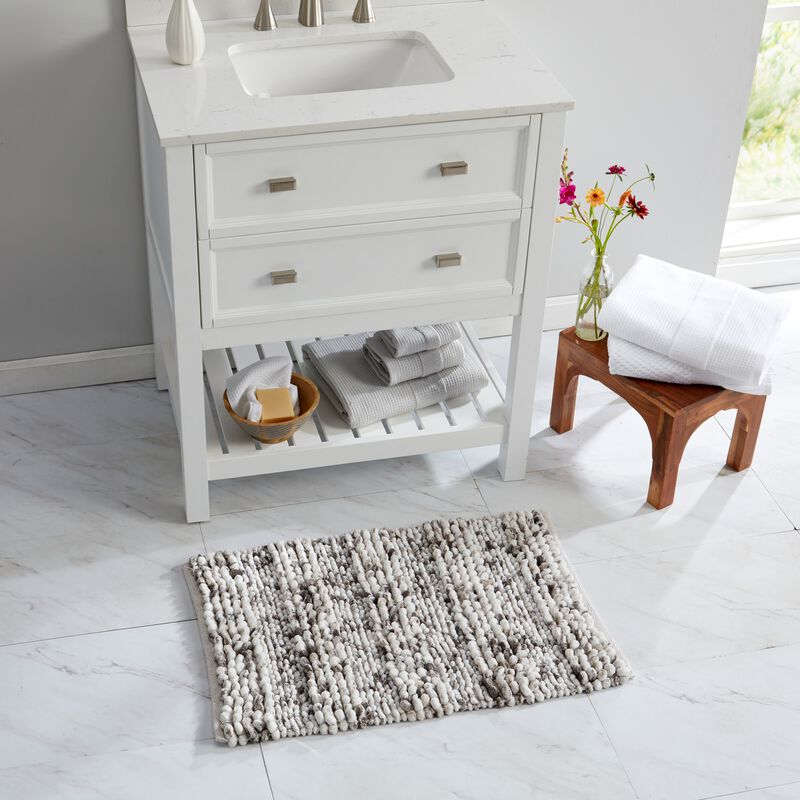 Market & Place Microfiber Textured Plush Bath Rug