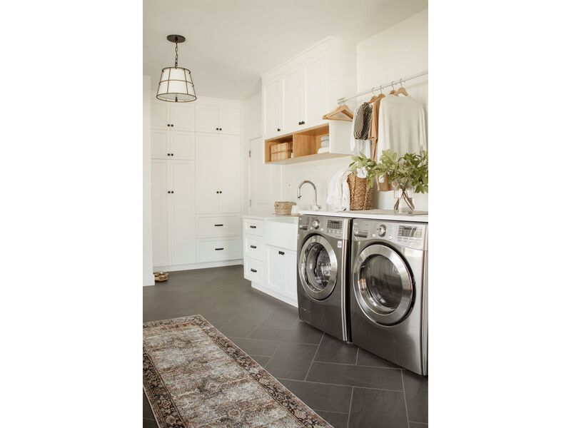 Savona Pendant image number 1