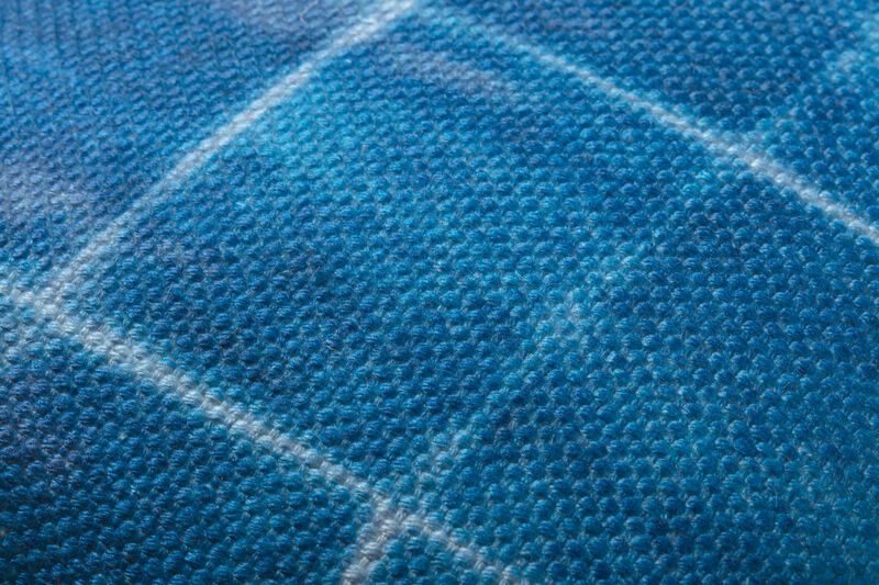 P0922 Blue 18"x18" Down Pillow