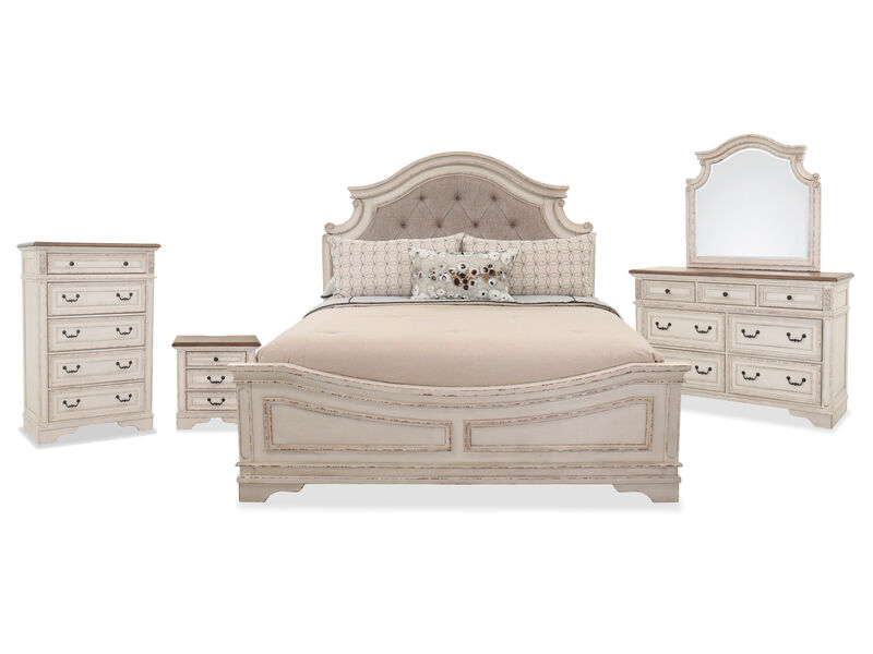 Realyn 5-Piece Bedroom Set