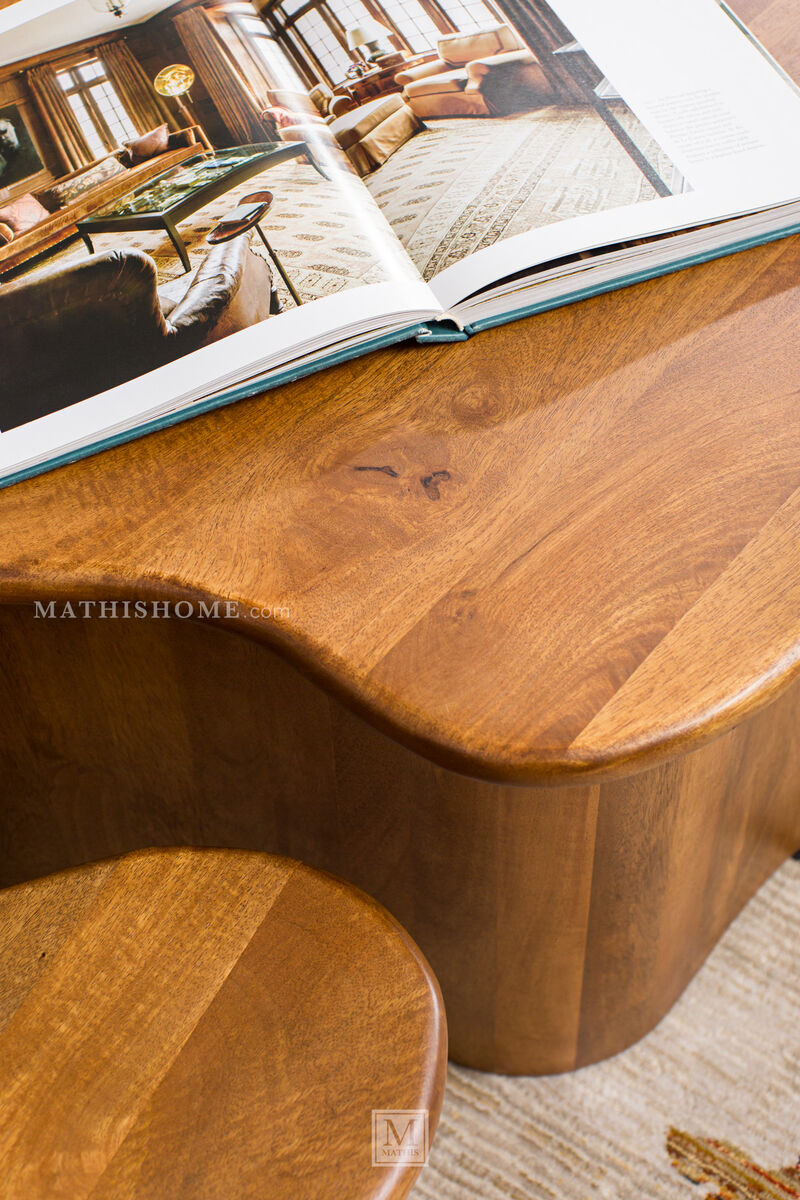 Abeford Accent Coffee Table image number 3