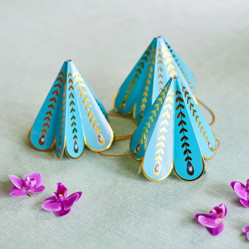 Peacock Folded Paper Party Hats (8)