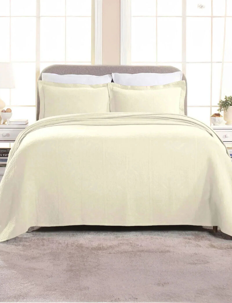 Lightweight Cotton Matelasse Bedspread and Shams Set for Bedroom image number 0