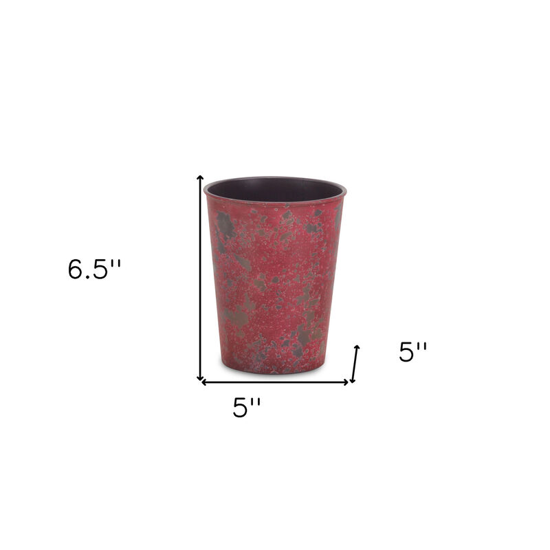 HomeRoots 5" Red Recycled Plastic Indoor Outdoor Round Pot Planter image number 3