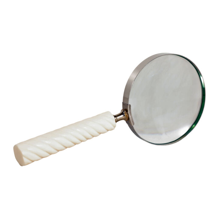 Ridged Handle Magnifying Glass