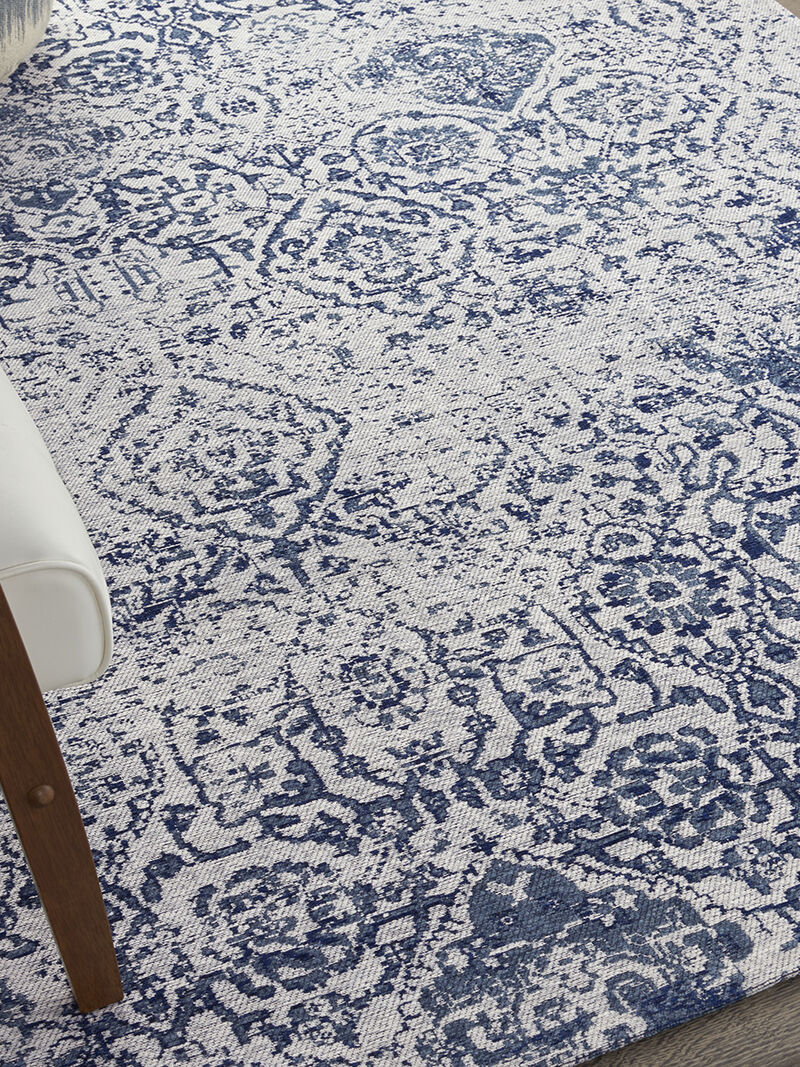 Damask DAS06 Ivory/Navy 3'6" x 5'6" Rug