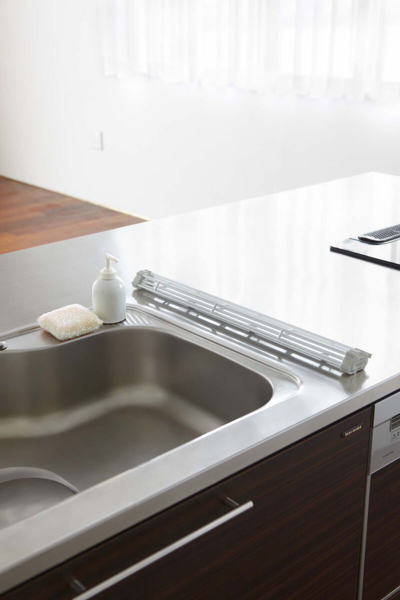 Over-the-Sink Dish Drainer