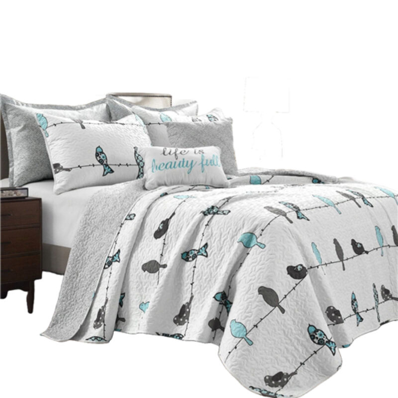 Birds on Wire 7-Piece Quilt Set, Soft Lightweight Bedding with Elegant Design