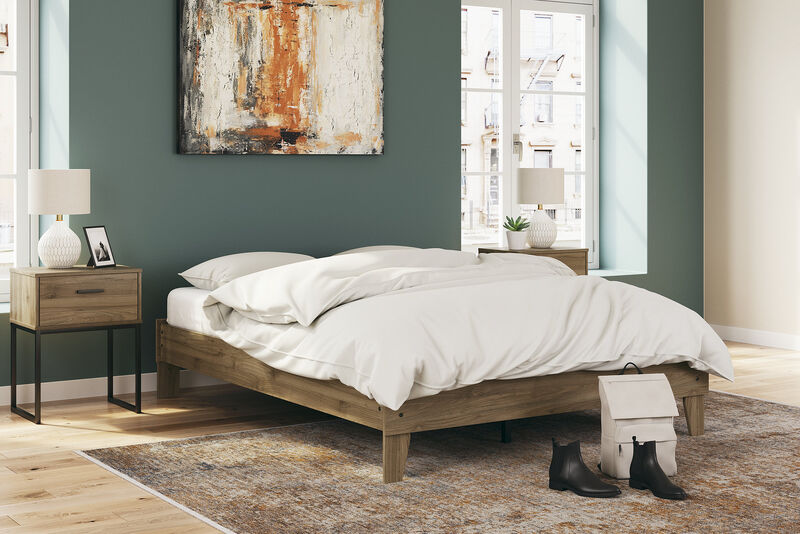 Deanlow Queen Platform Bed image number 1