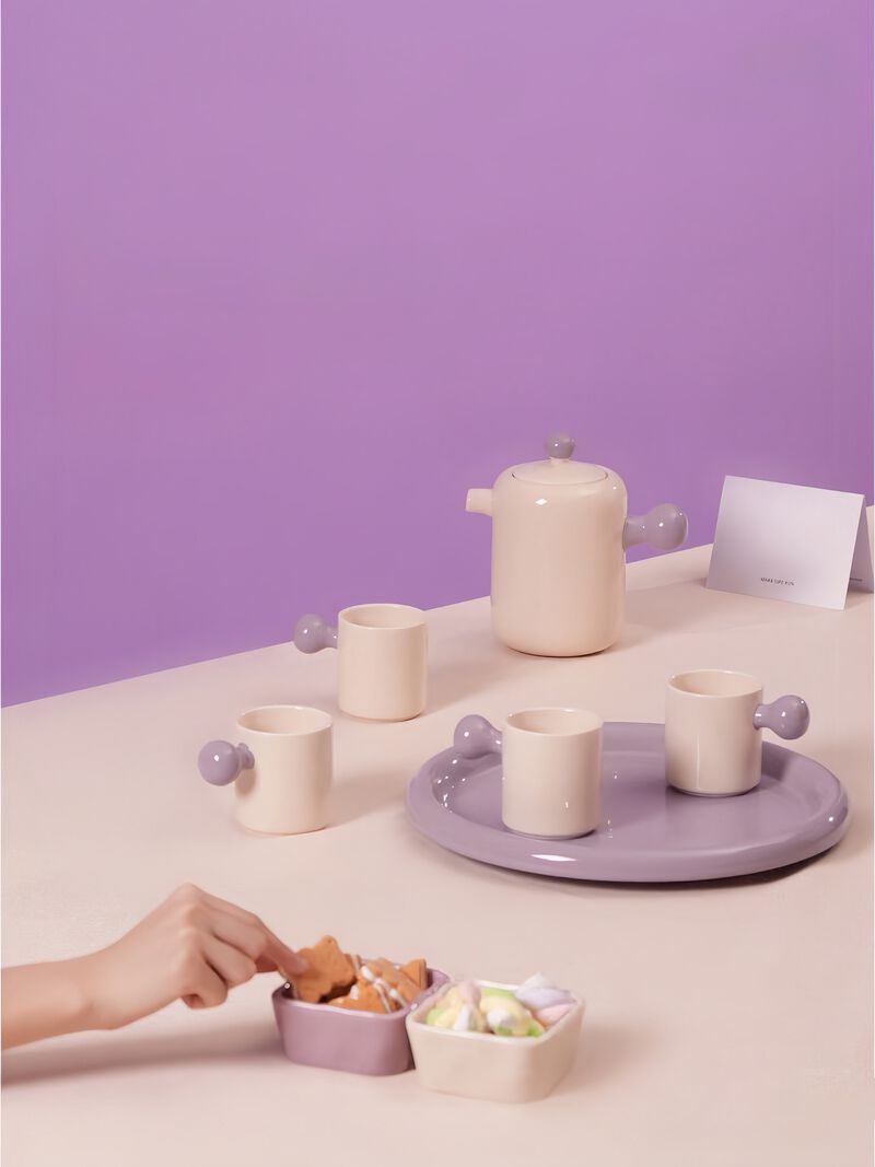 Toffee  Ceramic Tea Pot Tea Cup Set of 8 Pcs with 1 pot, 1 tray & 6 cups image number 2