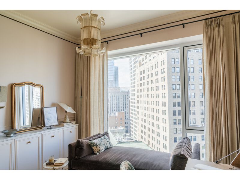 Brasher Pendant image number 1